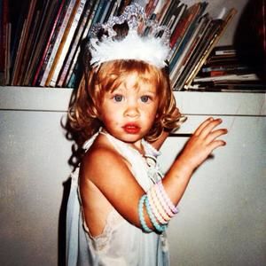 Meet your Posher, Liz